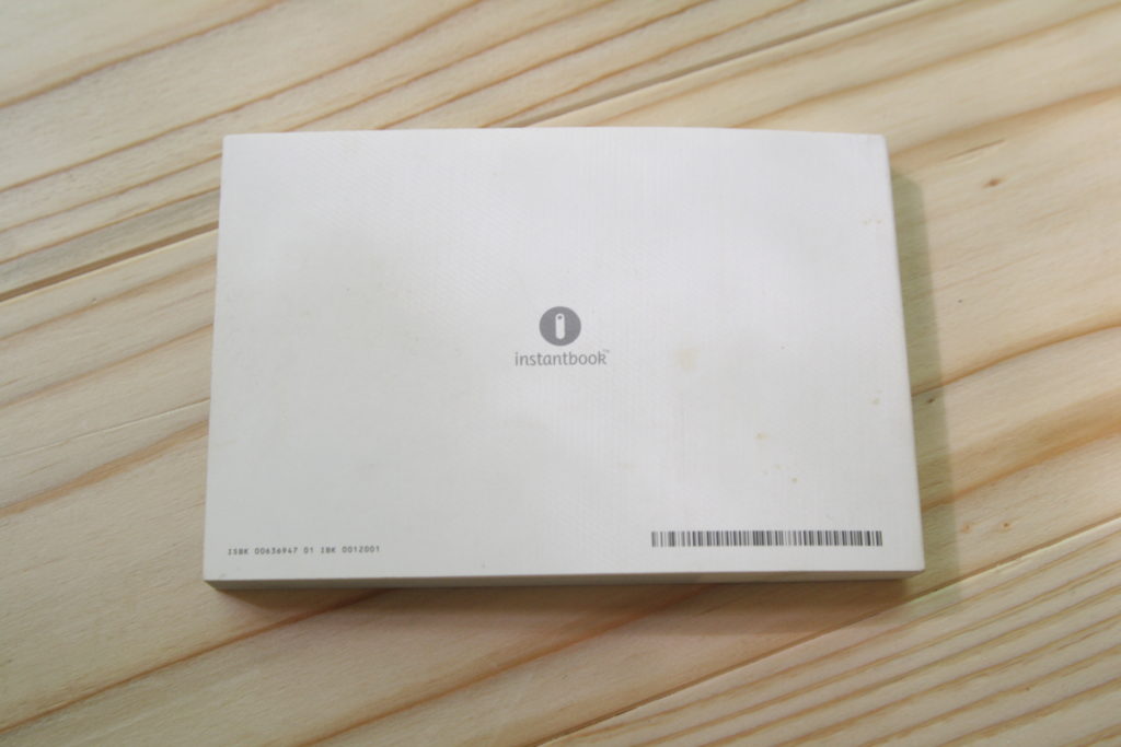 instantbook 後ろ